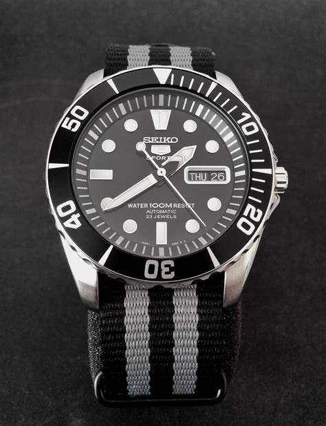 seiko 5 snzf17 vs rolex|Seiko sea urchin.